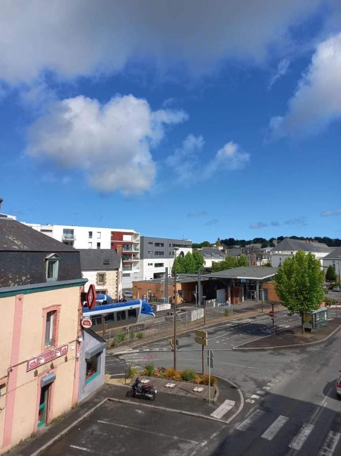 17, Face A La Gare Lägenhet Lannion Exteriör bild